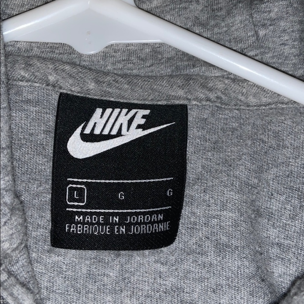 Nike zip up jacket - Picture 3 of 3